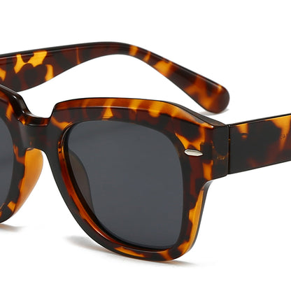 Fashion square sunglasses 4176